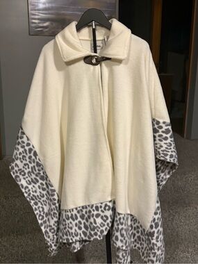 Cream Poncho with Gray Leopard Trim
